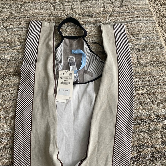 Zara seamless jumpsuit - Picture 2 of 2